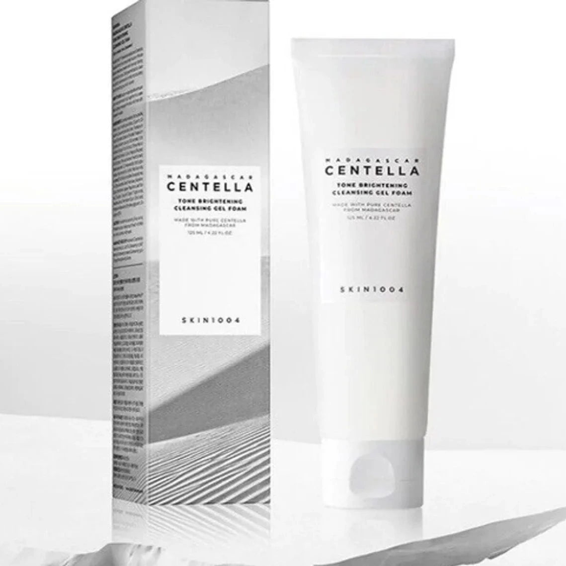 Madagascar Centella Tone Brightening Cleansing Gel Foam